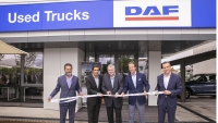 Directivos sde Paccar inauguran el Centro de Usados en Madrid