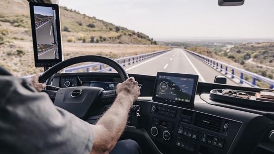 El sistema de retrovisor por cámara de Volvo Trucks no es sólo para lucir camión