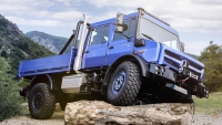 Mercedes-Benz Unimog Off-Road