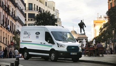 Ford España renueva su compromiso con la movilidad sostenible a través del proyecto Rastro Electricity by Ford