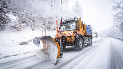 El Unimog se presenta como la solución ideal para el mantenimiento eficiente en GaLaBau 2024