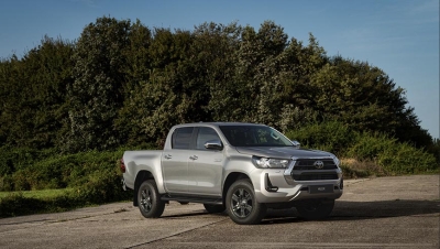 Toyota Hilux Hybrid 48V Doble Cabina: eficiencia y potencia para el segmento de pick-ups